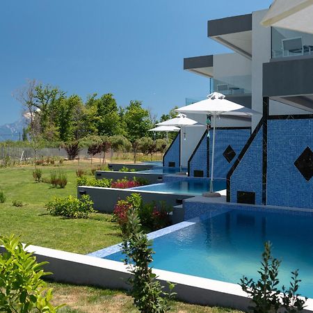 Elysium Villas Quartet Sarti Exterior foto